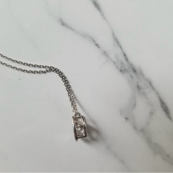 Lucky U Stella Dancing Stone Silver Necklace (N0141) - Picture 4 of 7